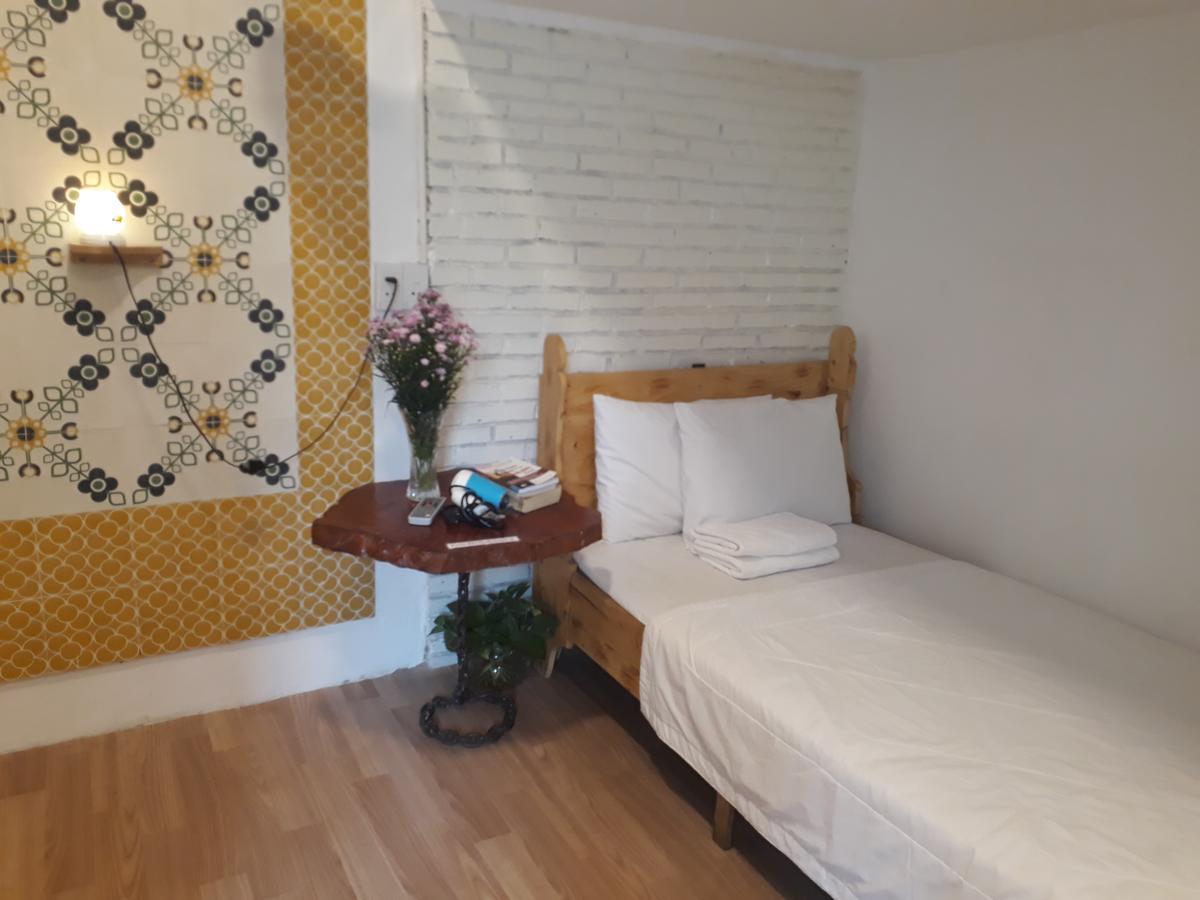 Phuong Van Hotel Хошимін Екстер'єр фото